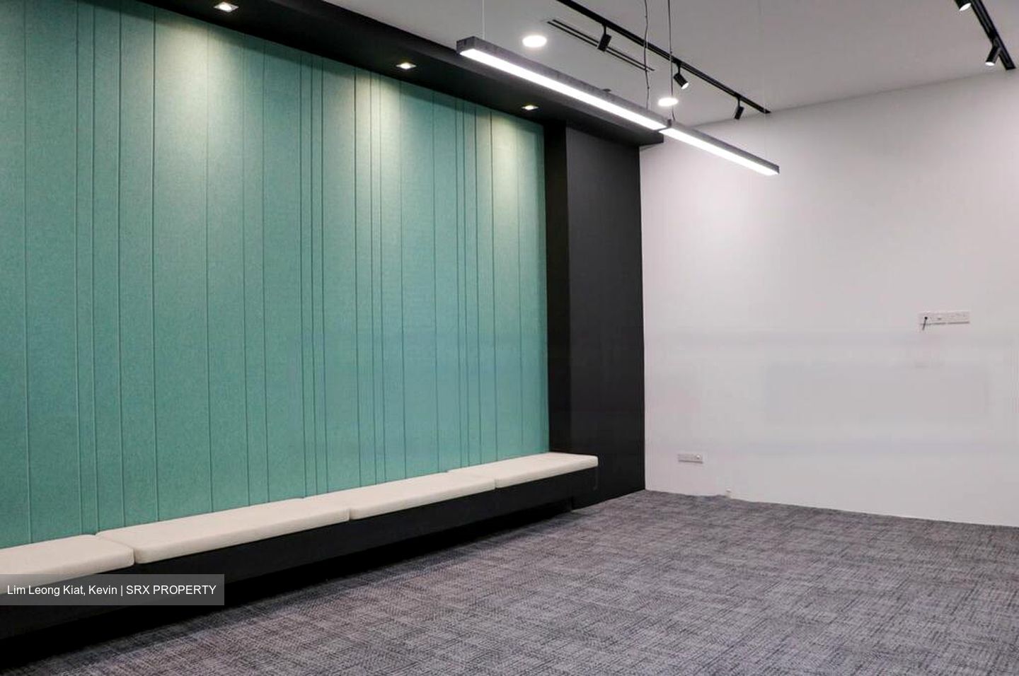 Kallang Way (D13), Factory #460067281